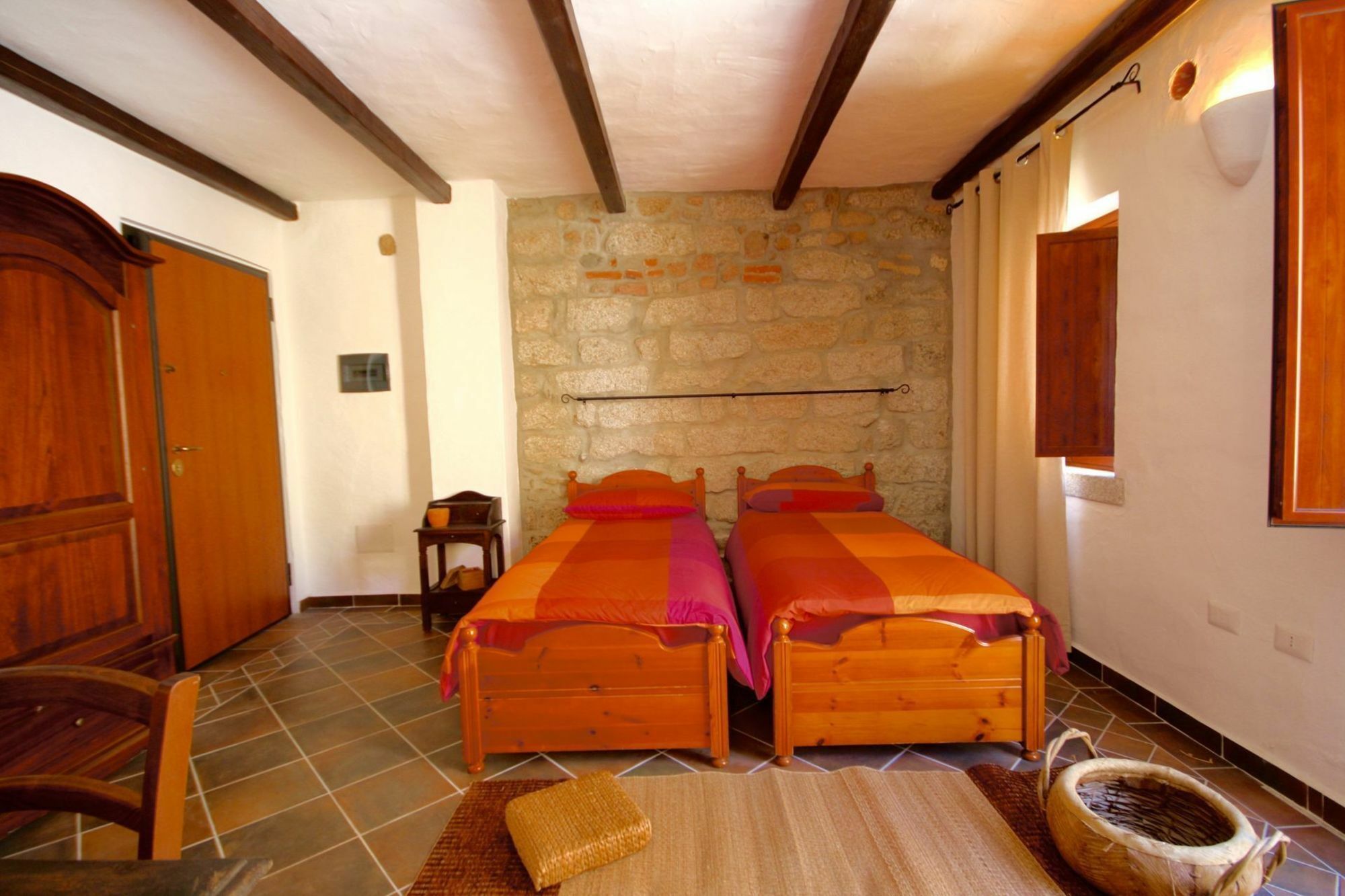 Hotel Amsicora 8 Olbia Zewnętrze zdjęcie